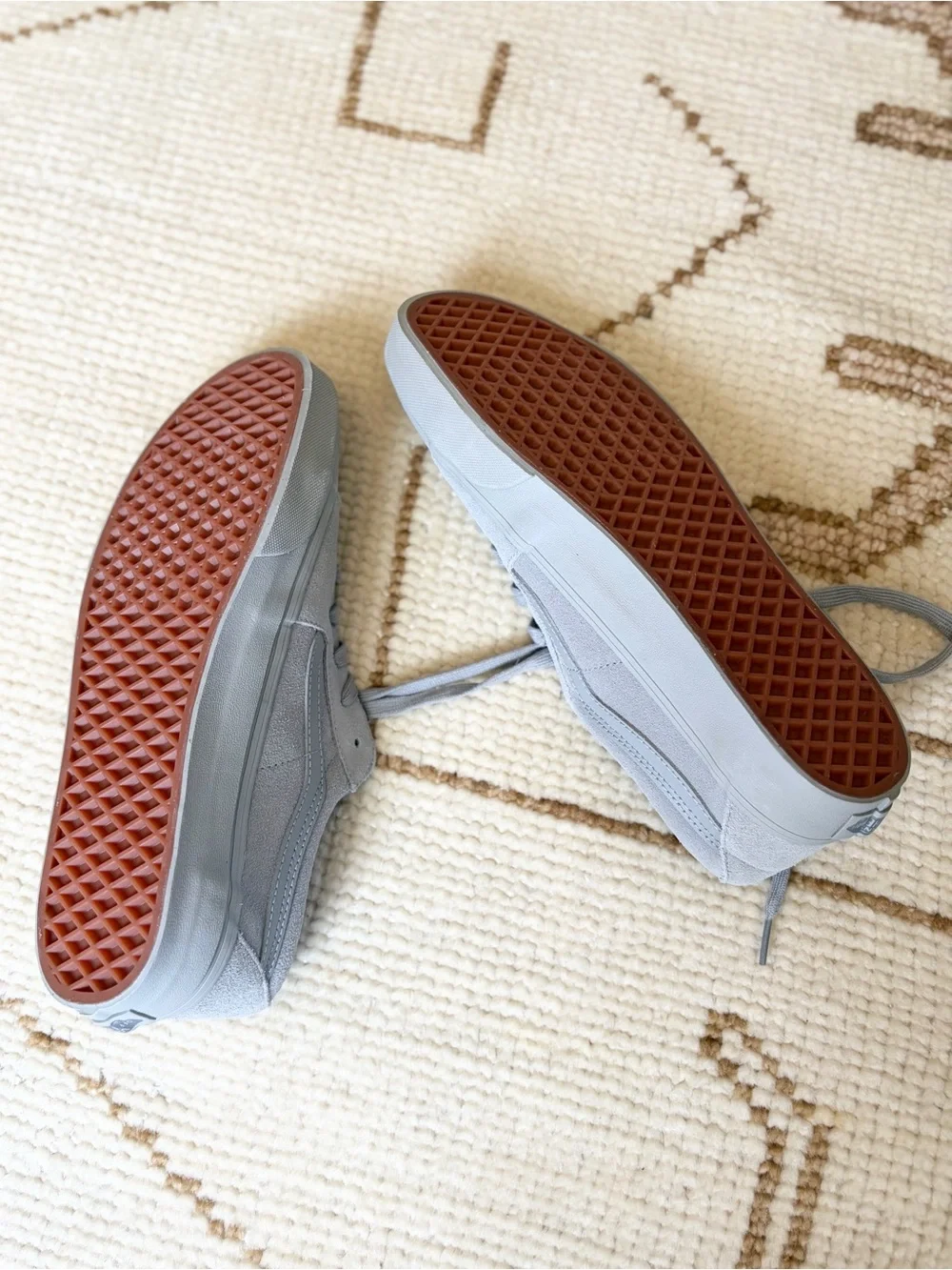 Vans Men’s NEW Sk8-Low Mono Suede Grey Shoes 10